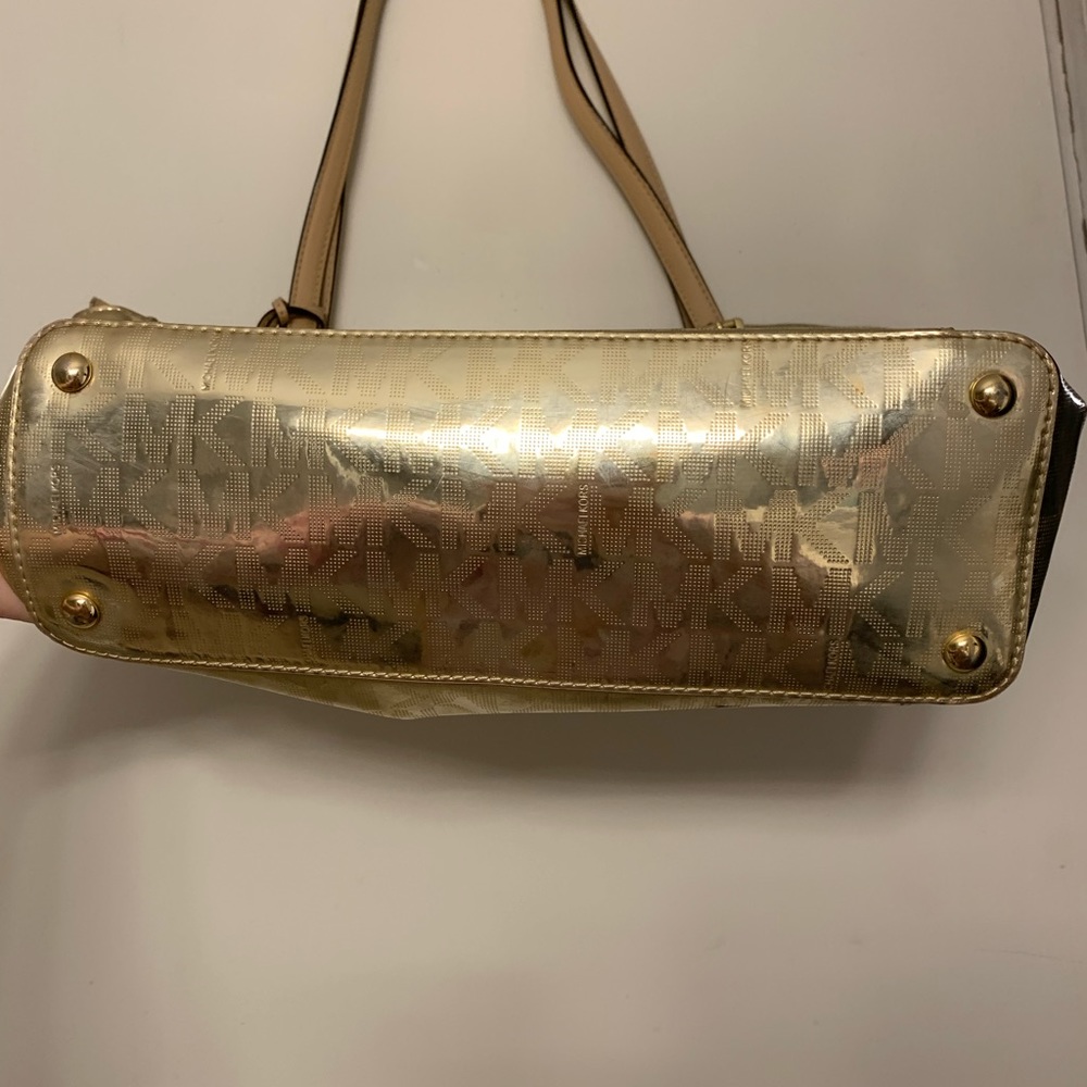 Michael Kors shiny gold tote purse and wristlet - Picture 5 of 5